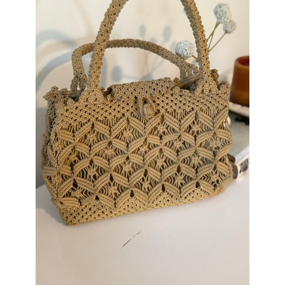 Vintage Handwoven Macramé Top Handle Bag Boho Coastal Texture ✨